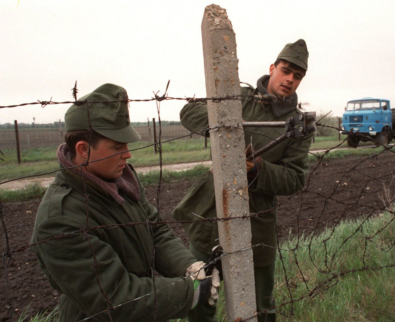 Chronicle of the Berlin Wall 1989 | Chronicle of the Wall